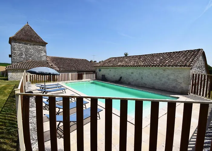 Villa La Grange A Pour 6 Personnes *